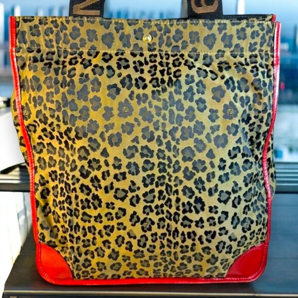 Fendi Leopard Nylon Collapsible Shopper Tote with COA - Picture 3 of 12